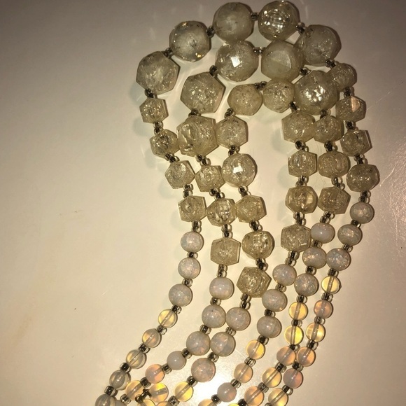 𝅺vtg 60s Lucite Crackle & Iridescent Beaded Multi Strand Necklace 16” - Picture 5 of 9